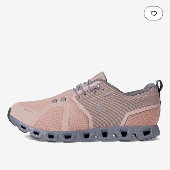 NWT On Cloud 5 Waterproof size 9 - Picture 3 of 10